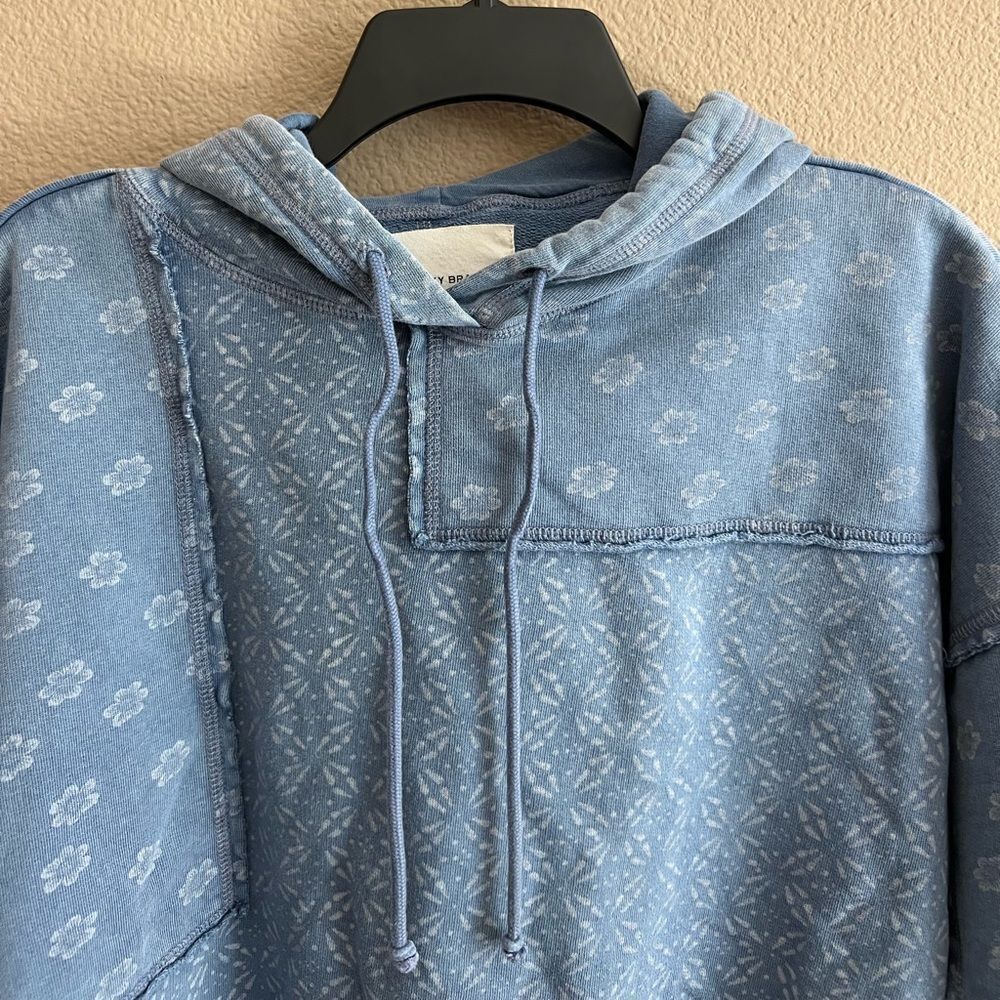 Lucky Brand Patchwork Batwing Crop Hoodie - Picture 13 of 14